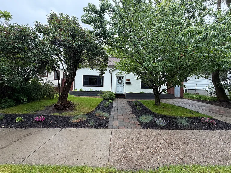 206 S Bozeman Ave — Photo 2