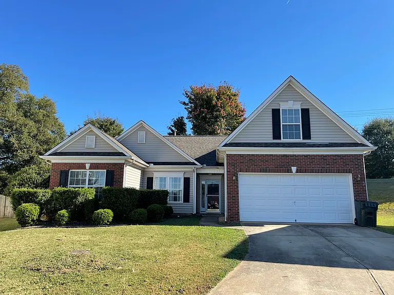 116 Ripton Ct — Photo 1