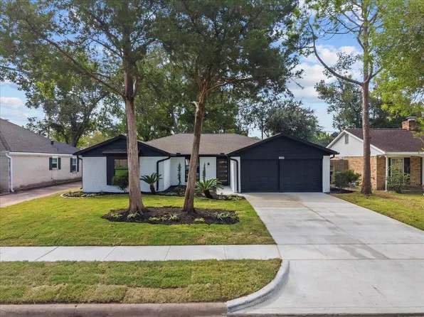 5933 Sanford Rd, Houston, TX 77096