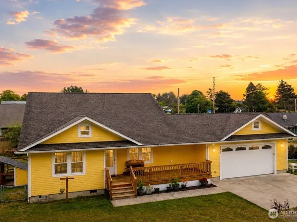 105 22nd Street NE, Long Beach, WA 98631