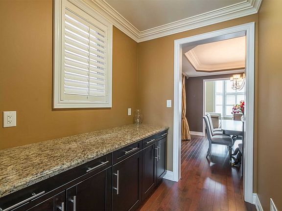 4th image of 2461 Taylorwood Dr