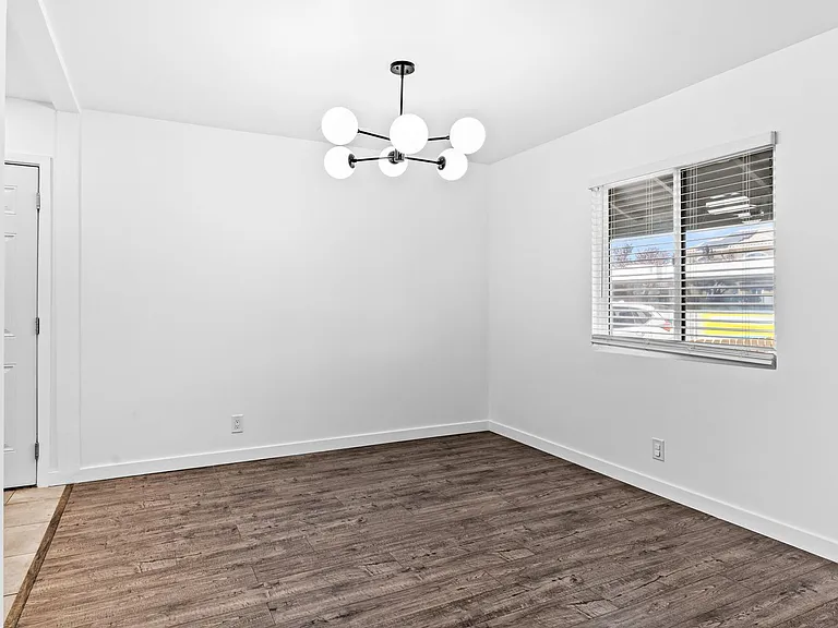 317 Tennyson Rd — Photo 8