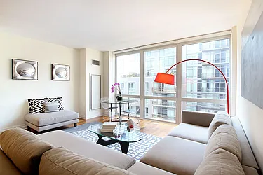 Rented by Warburg