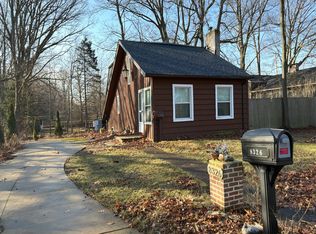 8326 Rushton Dr, Mentor, OH 44060