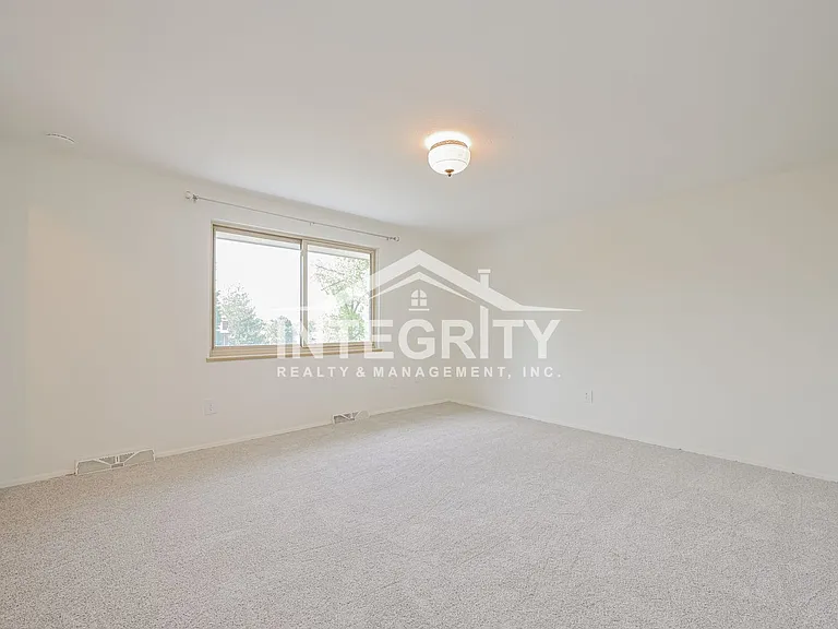 5051 W Portland Dr — Photo 28