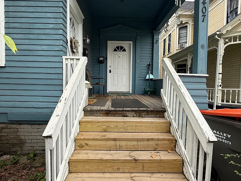 1407 5th Ave #2 — Photo 3