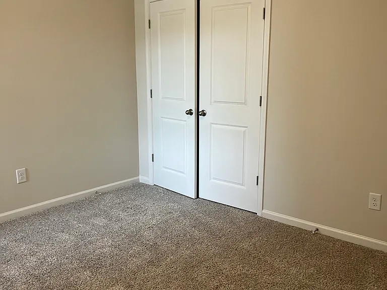 1455 Villageside Ct — Photo 6