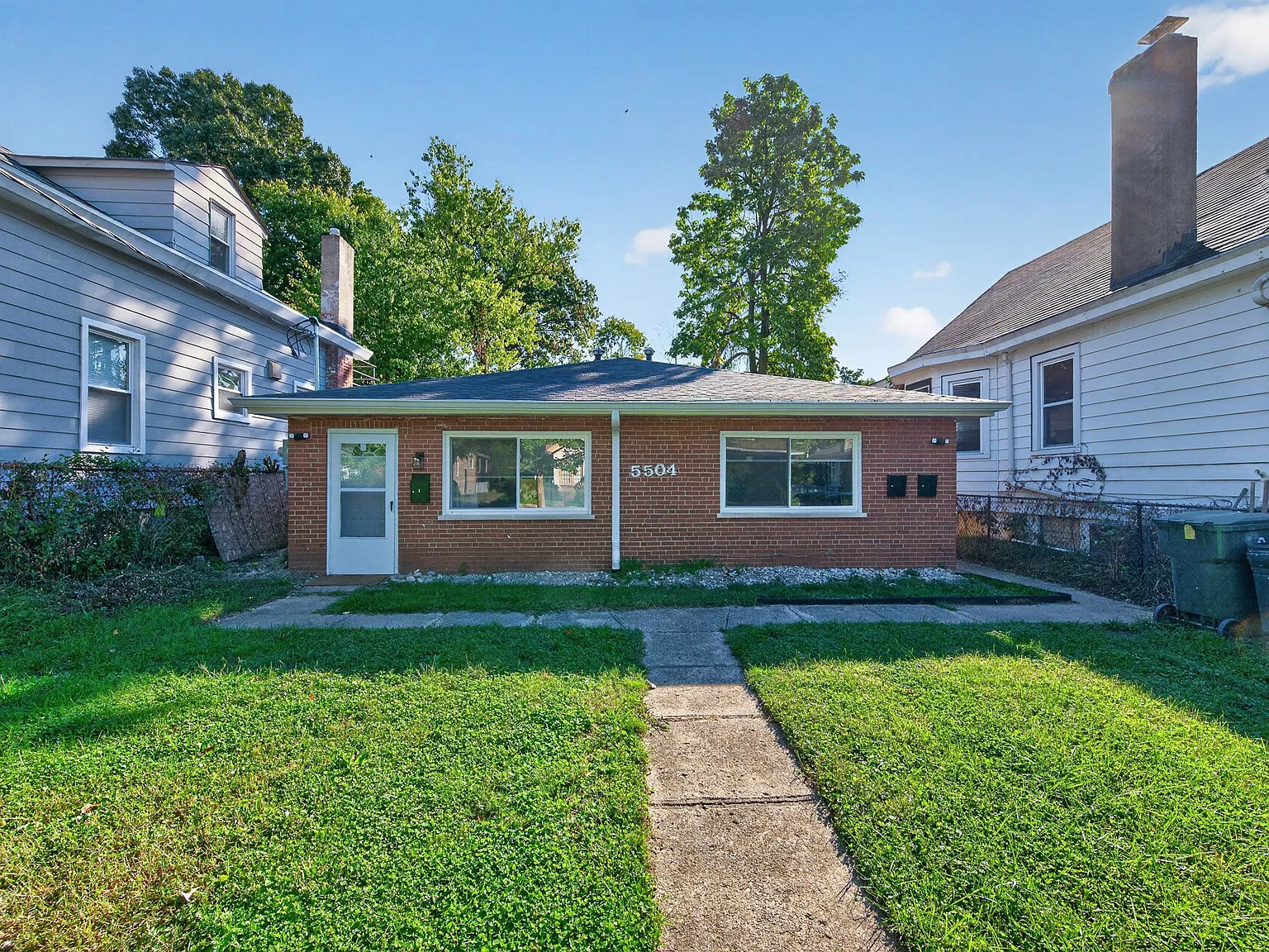 1 bed, 630 sqft, $1,900 — Photo 2