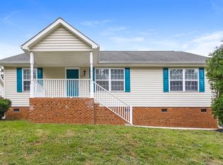 5225 Milhaven Ln, Charlotte, NC 28269
