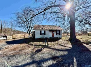 577 Strange Rd, Boaz, AL 35957