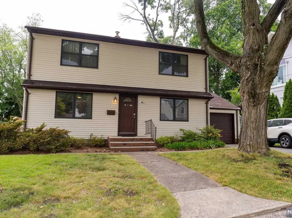 9-14 Marshall Rd, Fair Lawn, NJ 07410