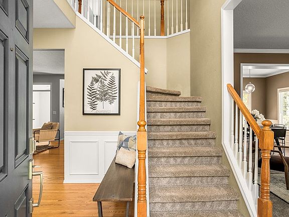 3rd image of 5002 SW Orchard Ln