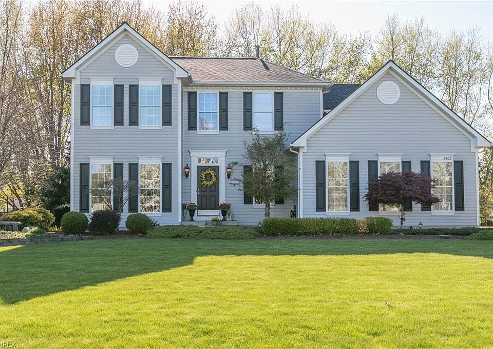 1st image of 3402 Spruce Ct