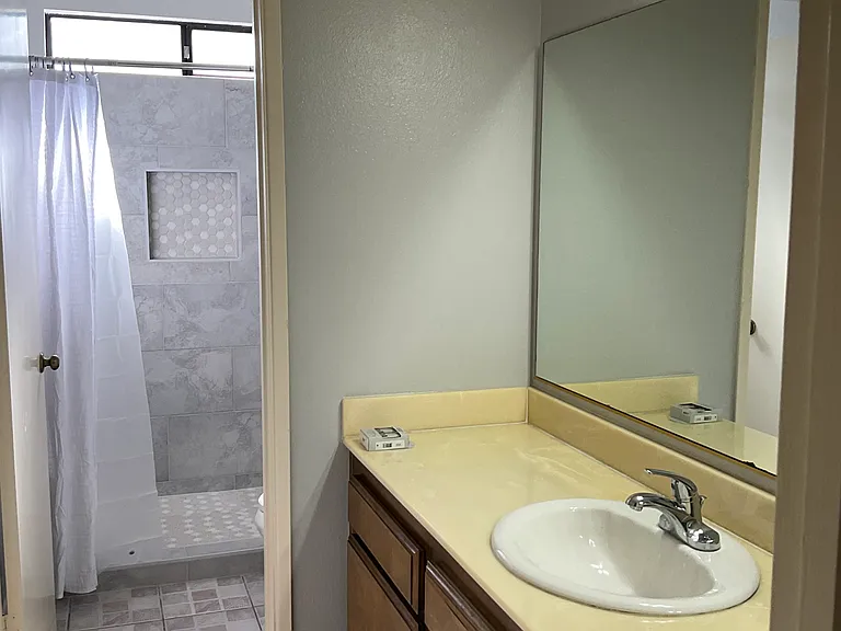 723 Sutton Hill Pl — Photo 27