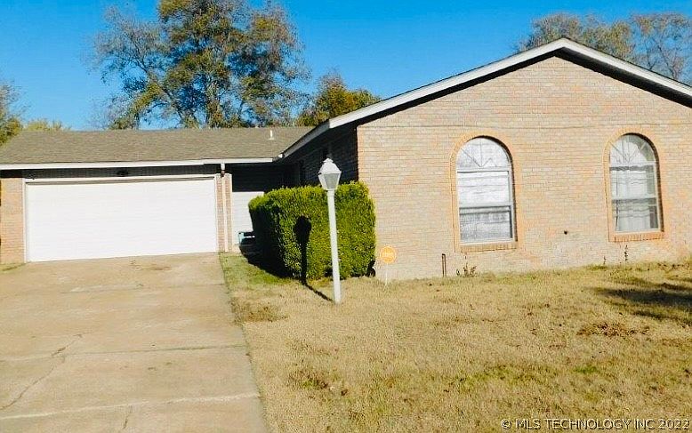 1st image of 221 S 164th East Pl