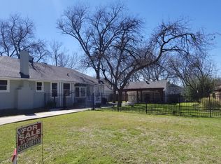 2820 Willing Ave, Fort Worth, TX 76110