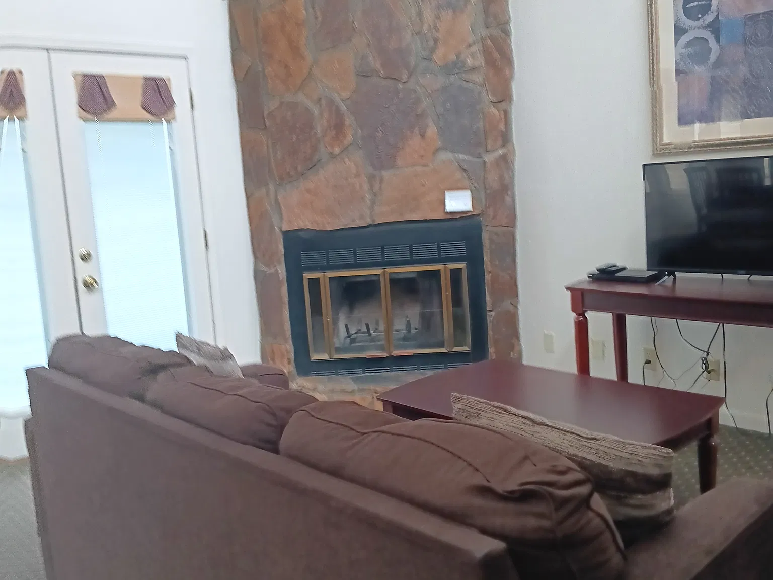 2 bed, $1,600 — Photo 4