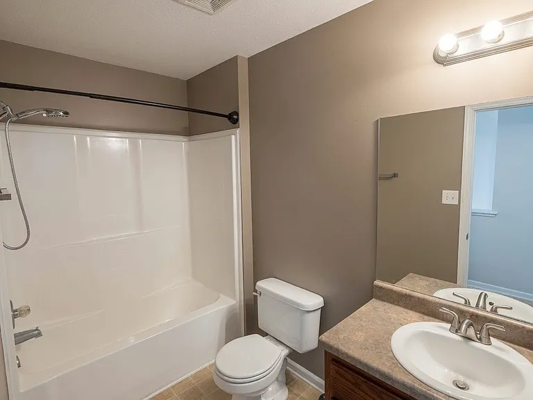 126 N Cavalcade Cir — Photo 19