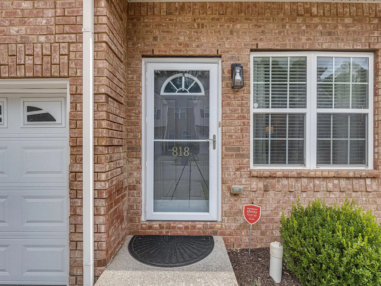 2 bed, 1287 sqft, $2,000 — Photo 3