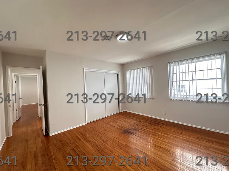 7015 Lanewood Ave #8 — Photo 8