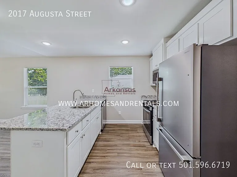 2017 Augusta St — Photo 5