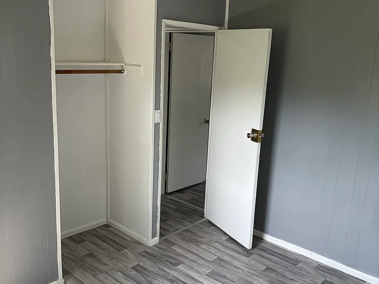 2182 Warrick St — Photo 11