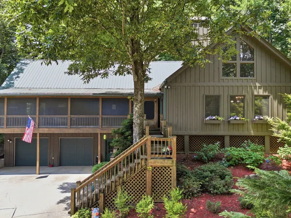 169 Dancing Bear Trl, Clayton, GA 30525