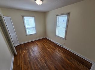 1535 44th St, Moline, IL 61265