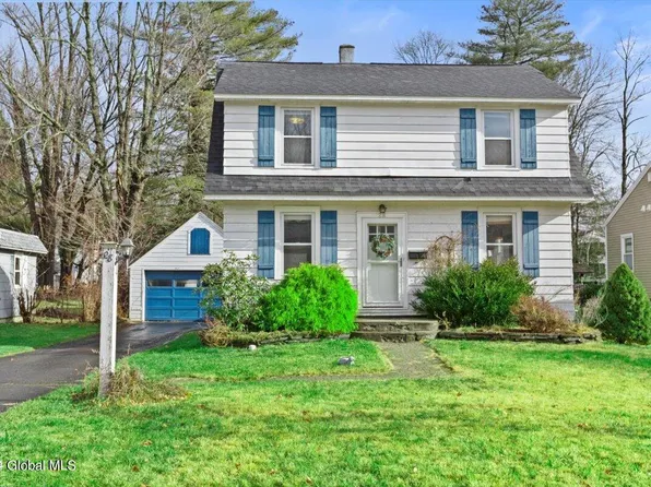 28 Harrison Avenue, Delmar, NY 12054
