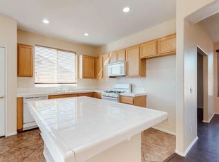 8985 Azalea Springs Rd, Oak Hills, CA 92344