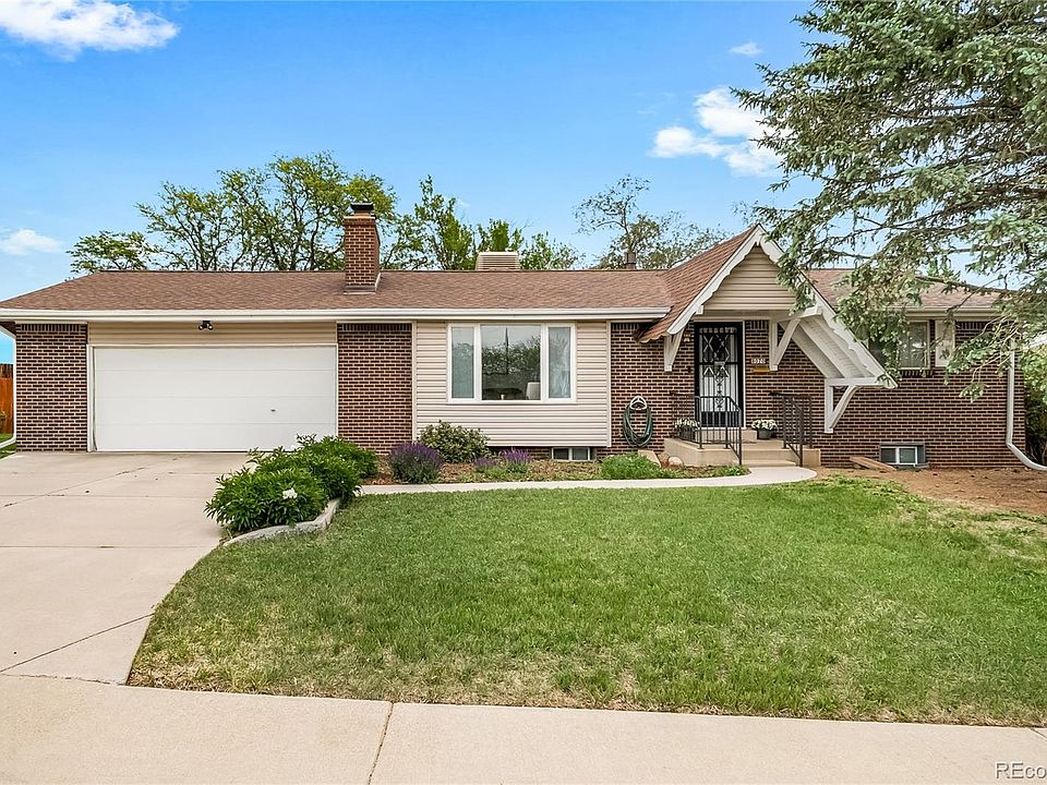 1st image of 8070 Greenwood Court