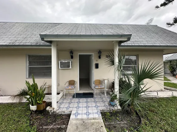 700 NE 2nd St APT 2, Hallandale, FL 33009