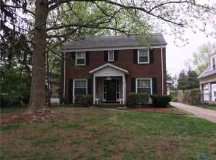 2221 Densmore Dr, Toledo, OH 43606