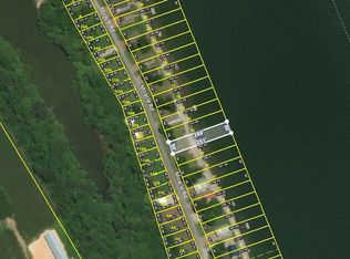 540 Miracle Rd, Decaturville, TN 38329