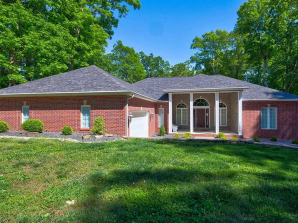 813 W Rudolph Ln, Santa Claus, IN 47579