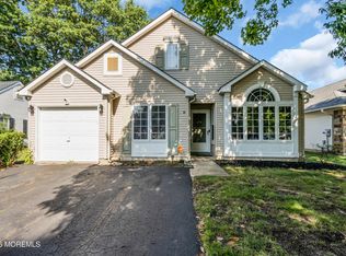 21 S Baker Dr, Jackson, NJ 08527