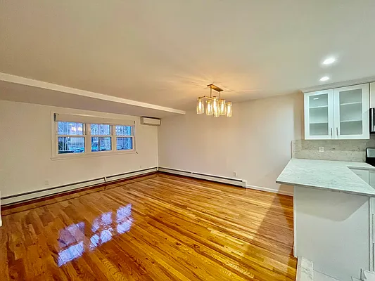 Rented by Highline Residential | media 14