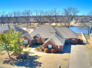 1702 Windmill Ridge Dr, Shawnee, OK 74804