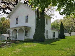 190 Washburn St N, Riverside, IA 52327