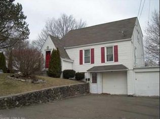 42 Deerfield Ave, Waterbury, CT 06708