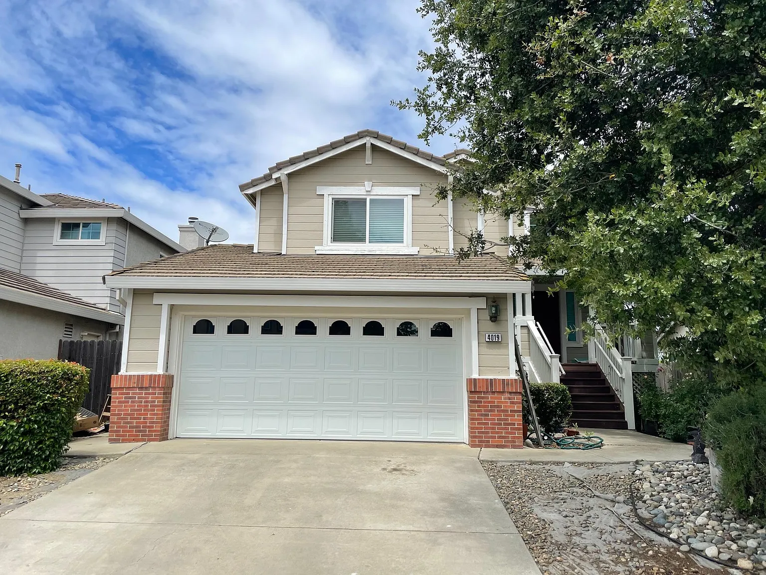 4019 Frontera Dr photo 1