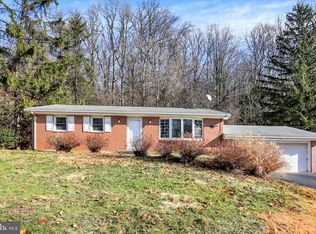 772 Fishing Creek Rd, New Cumberland, PA 17070