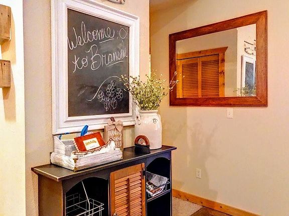 5th image of 135 Rock Candy Ln #2