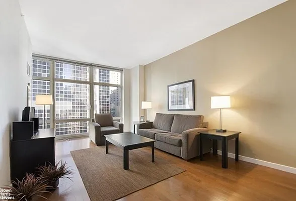 Rented by Brown Harris Stevens | media 28