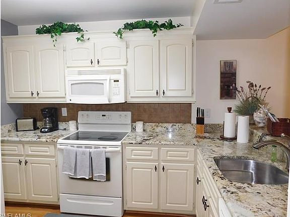 2nd image of 14860 Summerlin Woods Dr Unit 14