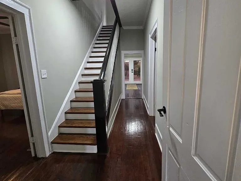 402 Meriwether St — Photo 9