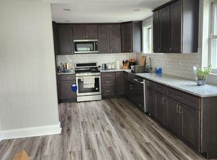 624 Plymouth Rd, Baltimore, MD 21229