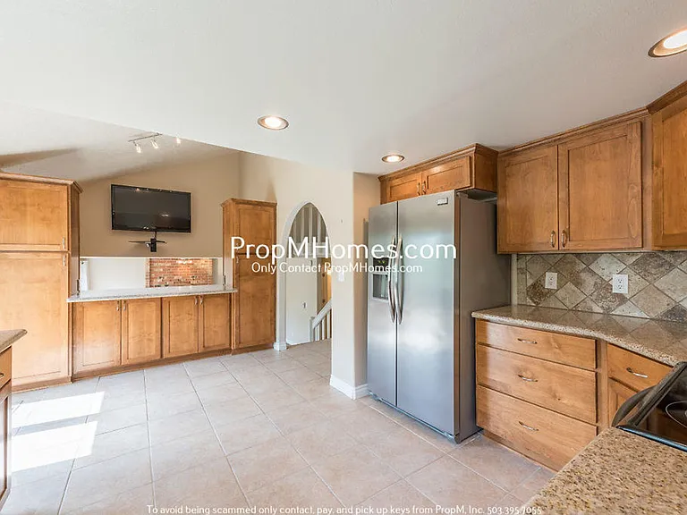 11881 SE Southern Lites Dr — Photo 4