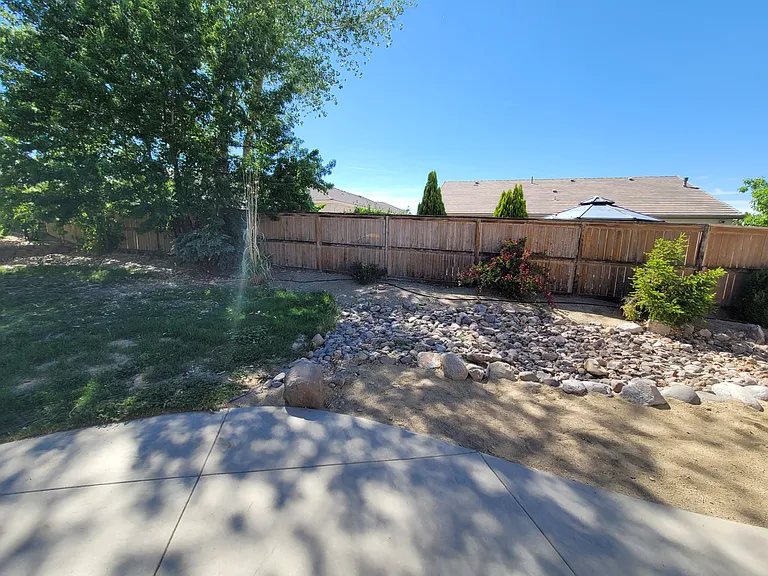 2770 Beach River Dr — Photo 21