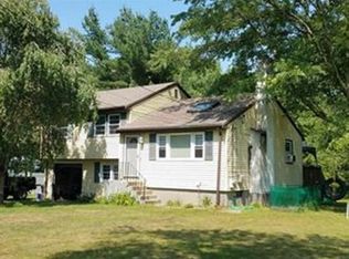 22 Fairview St, Holliston, MA 01746